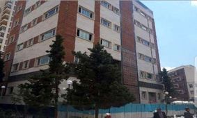 ساخت بنای ۷ طبقه در داخل یک مجموعه میراثی بدون کسب پروانه