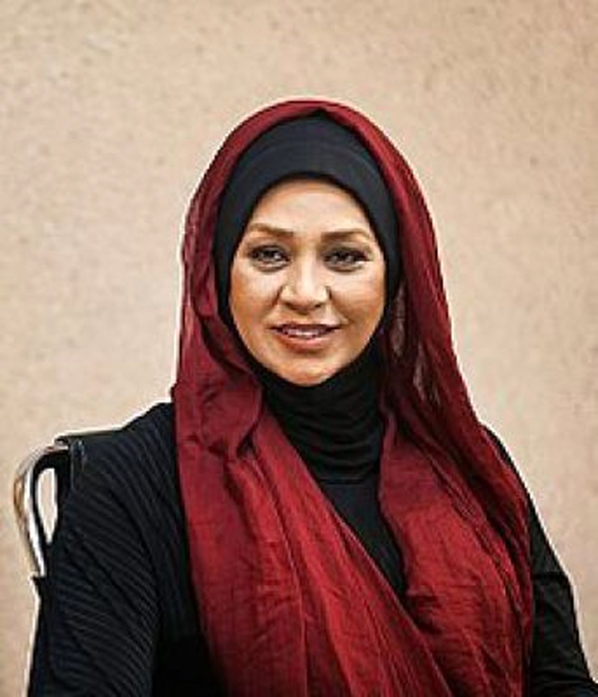 گوشمالی تُند سالومه با زبان سرخ نسرین مقانلو: دخترجان! با در آوردن ادای آدم معروف‌ها، معروف نمی‌شوی/از مُچ‌گیری ستاره اسکندری چه چیزی عاید تو شد؟ واقعا شوکه شدم