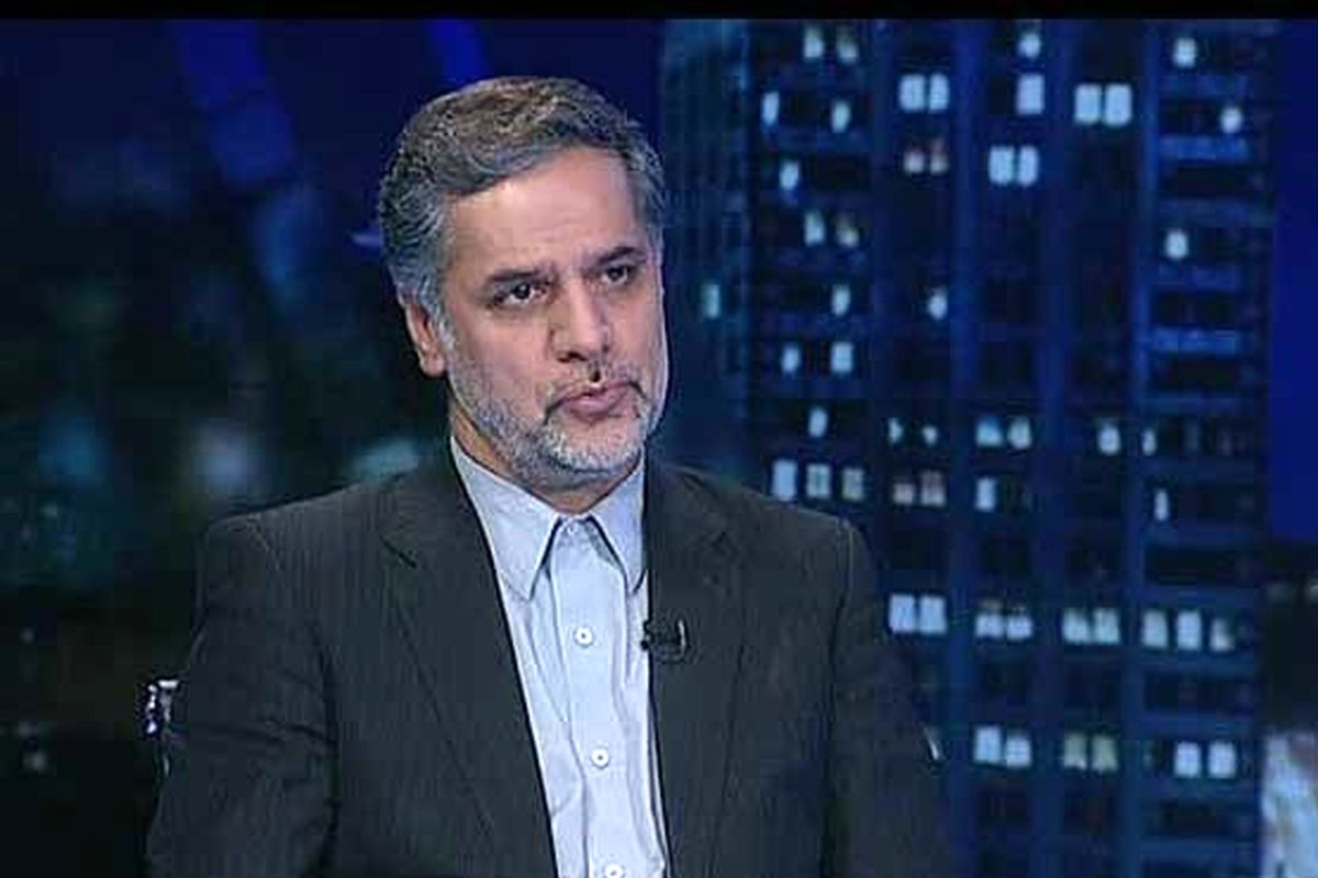نقوی‌حسینی: کف‌گیر آمریکا در تحریم به تهِ دیگ خورده است