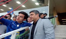 همدانی: آنهایی که از بیرون باشگاه تصمیم می‌گیرند استقلال را بیچاره کرده‌اند