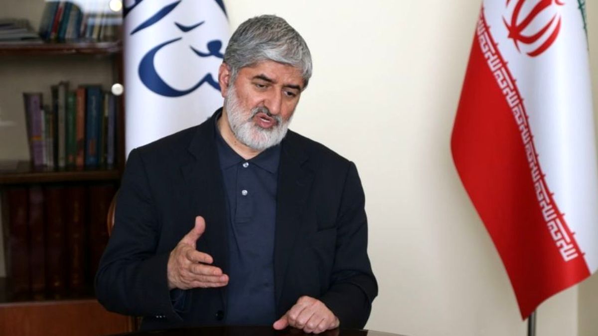 مطهری:روحانیون انتقادات را خصوصی مطرح کنند/ با طرح این مباحث شائبه رقابت میان آیت‌الله یزدی و آملی لاریجانی ایجاد می‌شود