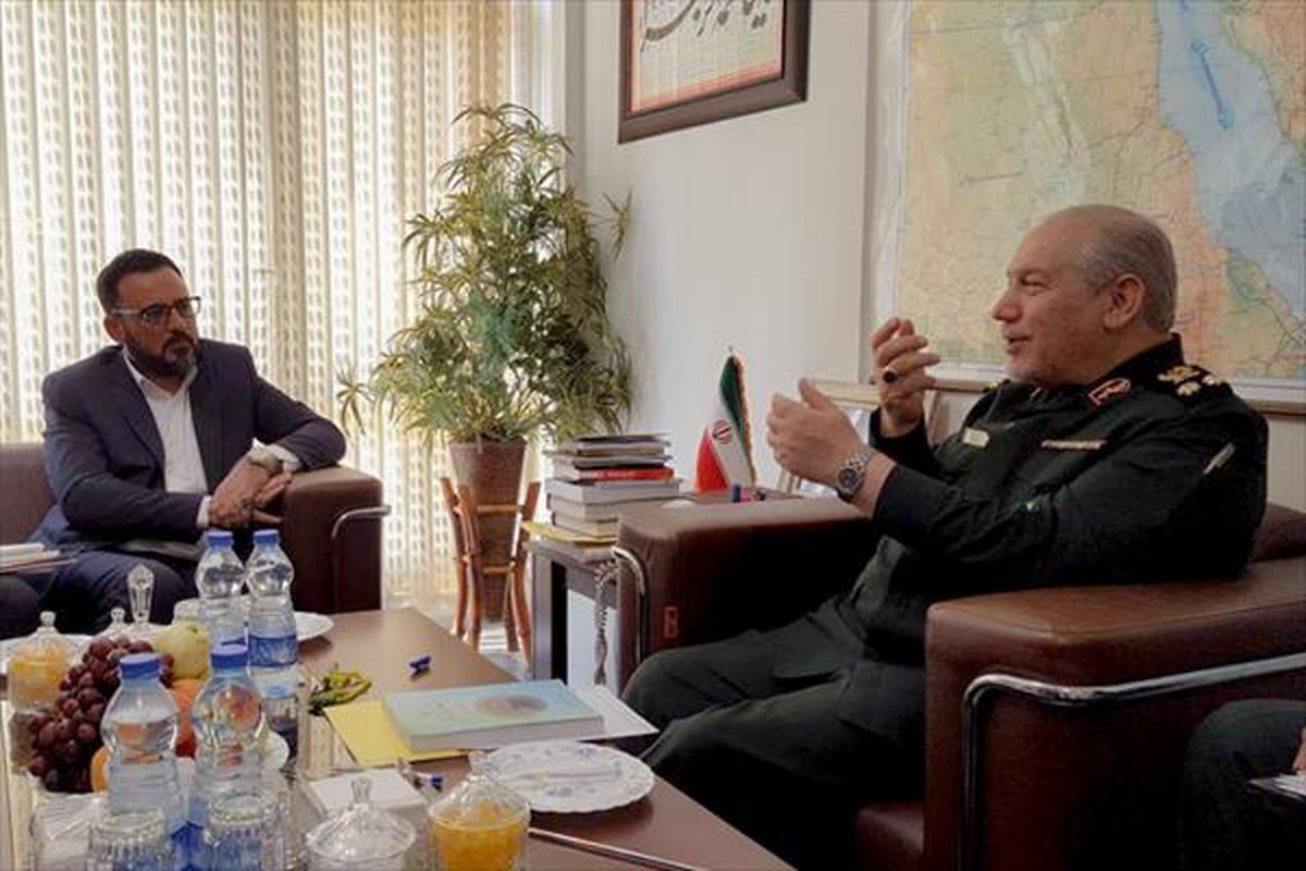 سرلشکر صفوی: دفاع از بغداد، دفاع از تهران است/ پيشنهاد به رسميت شناختن حشد در قانون اساسى عراق