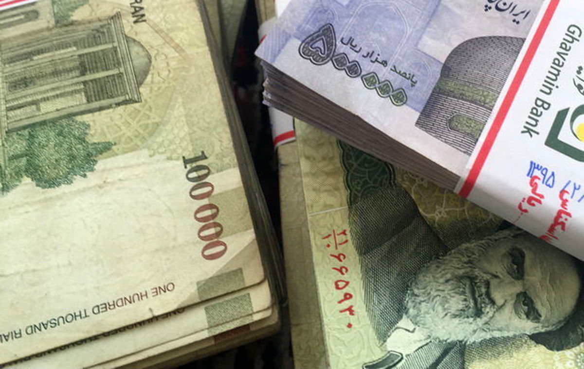 نقدینگی به آستانه ۱۲۰۰ تریلیون رسید