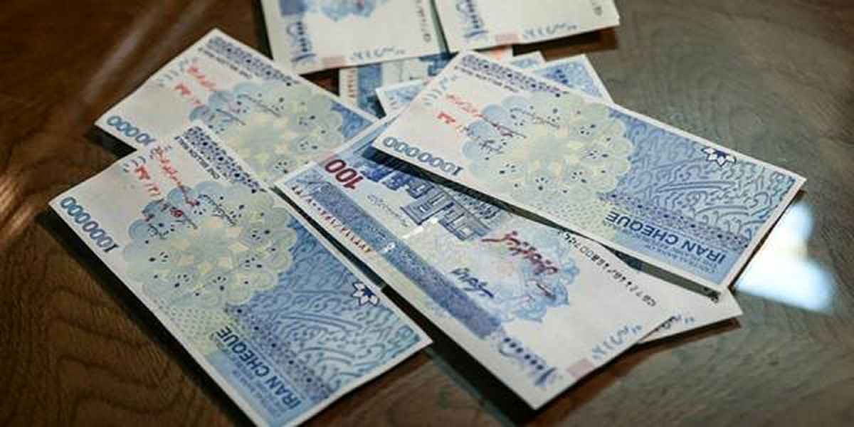 یک نماینده مجلس چقدر حقوق می‌گیرد؟ +جدول