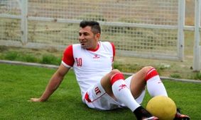 این هفته به تیر خورد، هفته بعد به تور می‌زنم