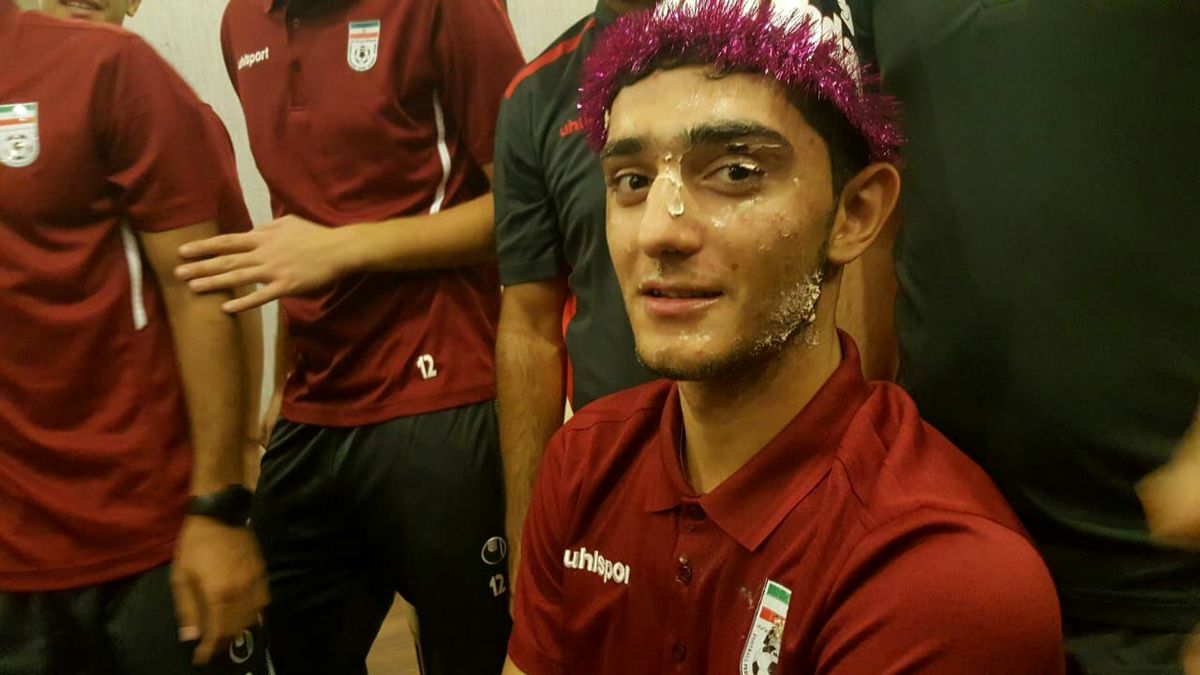 جشن تولد مهاجم تیم ملی جوانان