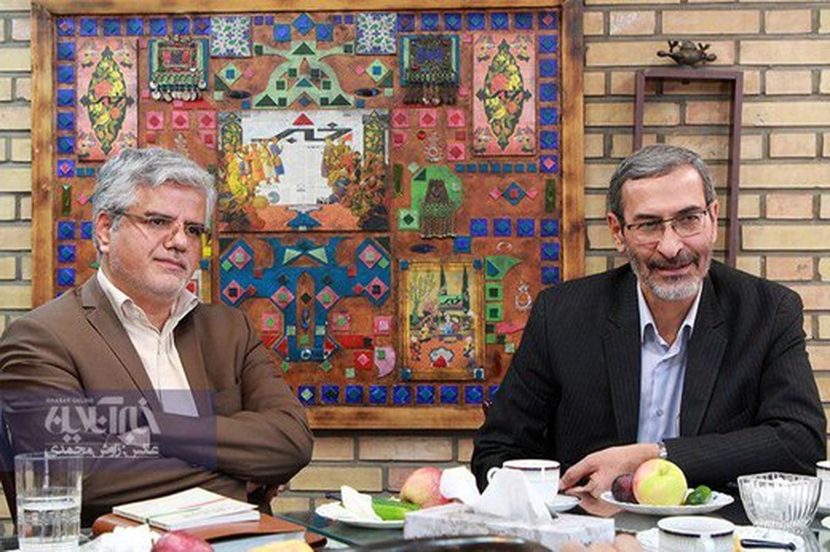 محمود صادقی: پول دلاری به صداوسیما می‌دهیم، پس باید به چالش‌اش بکشیم/پورمختار:از همه چیز برای زدن رسانه ملی استفاده می‌کنید