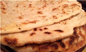 پخت بزرگ‌ترین نان در هندوستان+عکس