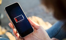 ۵ اپلیکیشن قاتل باتری آیفون