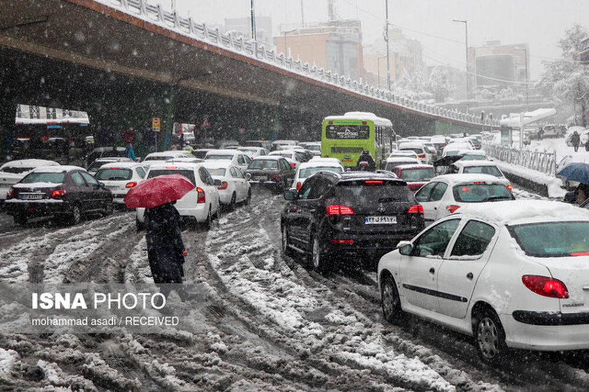 بارش برف و باران در اکثر محورها/ جاده مسدود نداریم