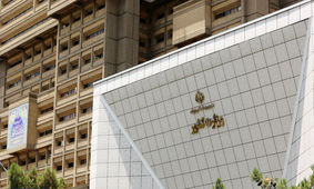 این افراد از دولت، سپاه و ارتش از زمان افزایش قیمت بنزین خبر داشتند