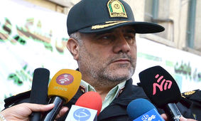 روز گرفتن انتقام خون حاج قاسم دور نیست