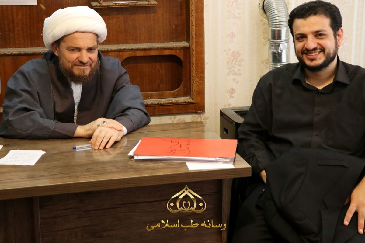 واکنش یک روزنامه‌نگار به دیدار استاد با پدر طب اسلامی!
