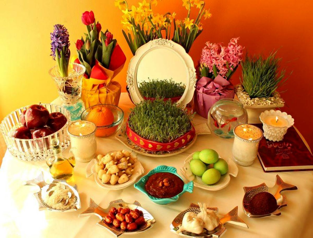 سفره هفت‌سین آتش‌ به پا کرد