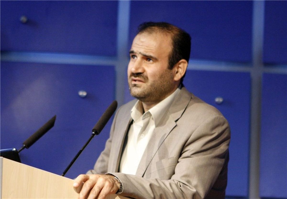 سهامدار سود و زیان بازار بورس را بپذیرد/پس‌انداز مازاد را وارد بازار سرمایه کنید