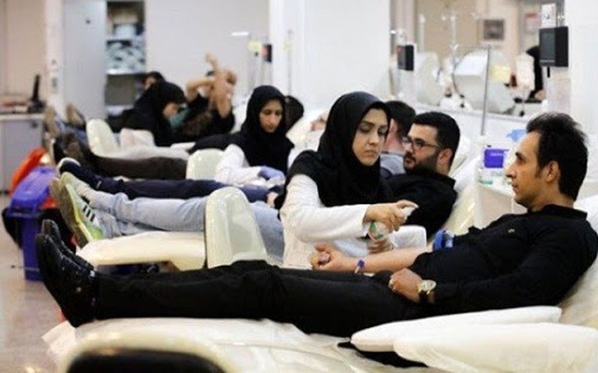 اهدای خون ۸۳۰ اصفهانی در شب های قدر