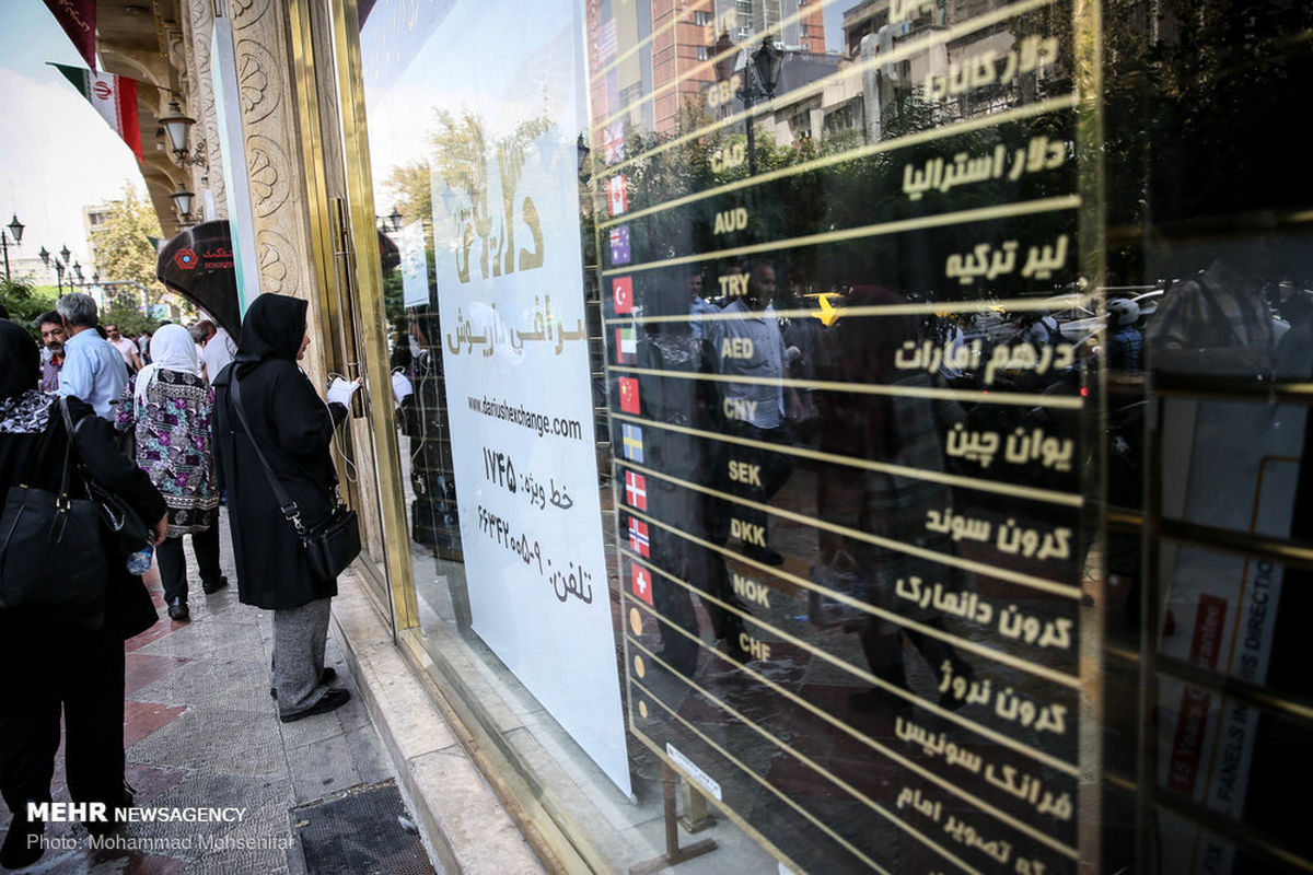 مقاومت جدی دلار برابر کاهش قیمت / یورو ۱۸.۶۰۰ تومان شد