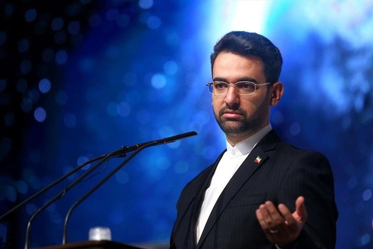 با بستن فضای مجازی مسئله‌ای حل نمی‌شود / فیلم