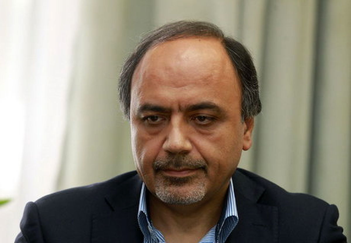 مشاور روحانی استعفا داد