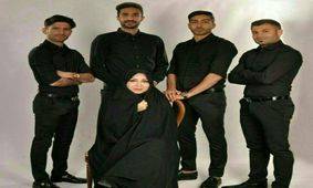 تبلیغات متفاوت مادرزن یکی از بازیکنان تراکتور در انتخابات شورای شهر+عکس