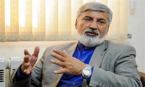 افشاگری احمدی نژاد از سند 25 ساله ایران و چین همراهی با موج اپوزیسیون خارج نشین است / سند در دولت بعدی نهایی و تصویب می شود / دولت اعتقادی به شرق ندارد
