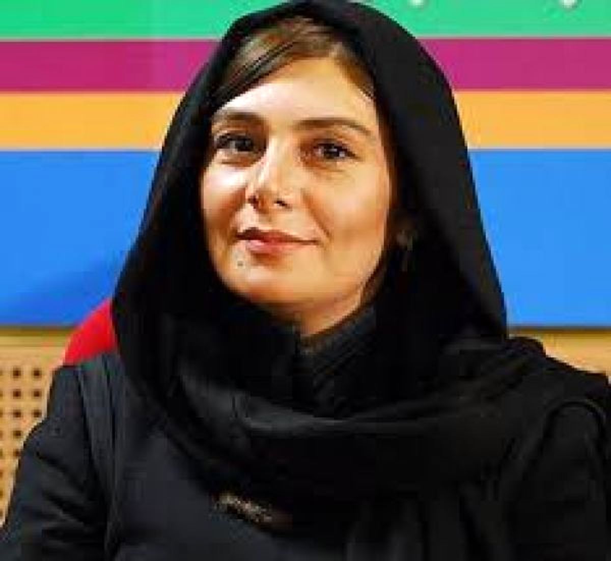 فیلم / هنگامه قاضیانی اولین خواننده زن رسمی سینمای ایران