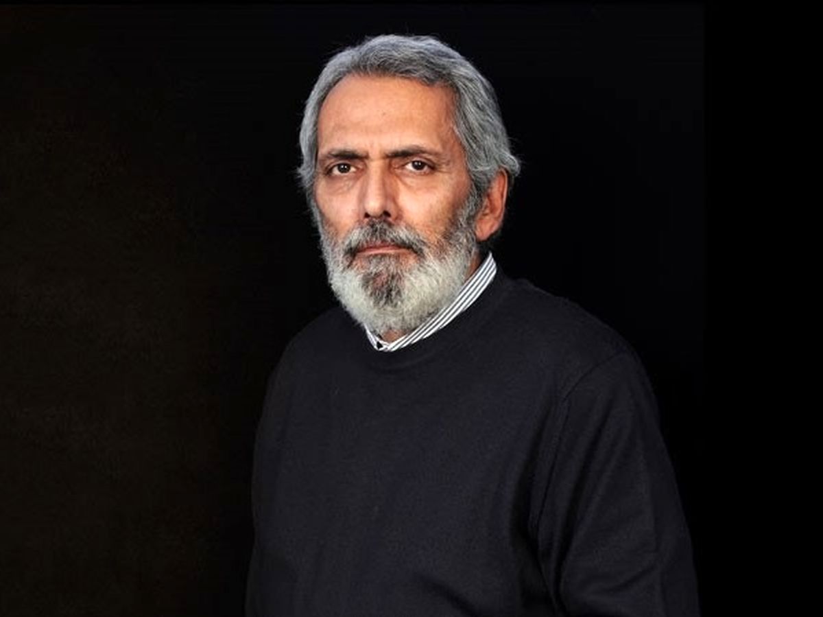 گفتگوی اختصاصی آقای بازیگر با خبر فوری/ فرخ نعمتی روز خبرنگار را تبریک گفت