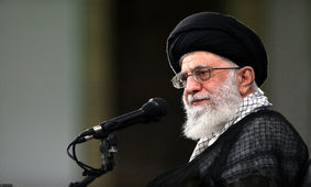 واکنش رهبر انقلاب به پوستر یک شهید مدافع حرم؛ دل آدم را از جا می کند...