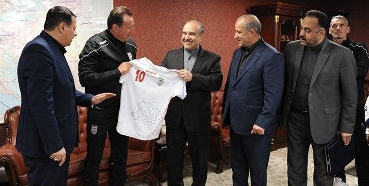 وزیر ورزش به کمیسیون اصل ۹۰ فراخوانده شد