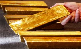 طلای جهانی ارزان‌تر می‌شود