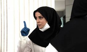 آشا محرابی پرستار شد/عکس