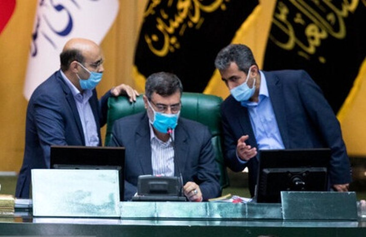تذکرات پی در پی نایب رییس مجلس به نمایندگان برای مشارکت در رای‌گیری