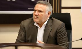 واکنش تند یک نماینده به انتقاد آشنا از «سفرهای انتخاباتی» / حرف مفت نزن؛ نگران زخم بسترت باش!