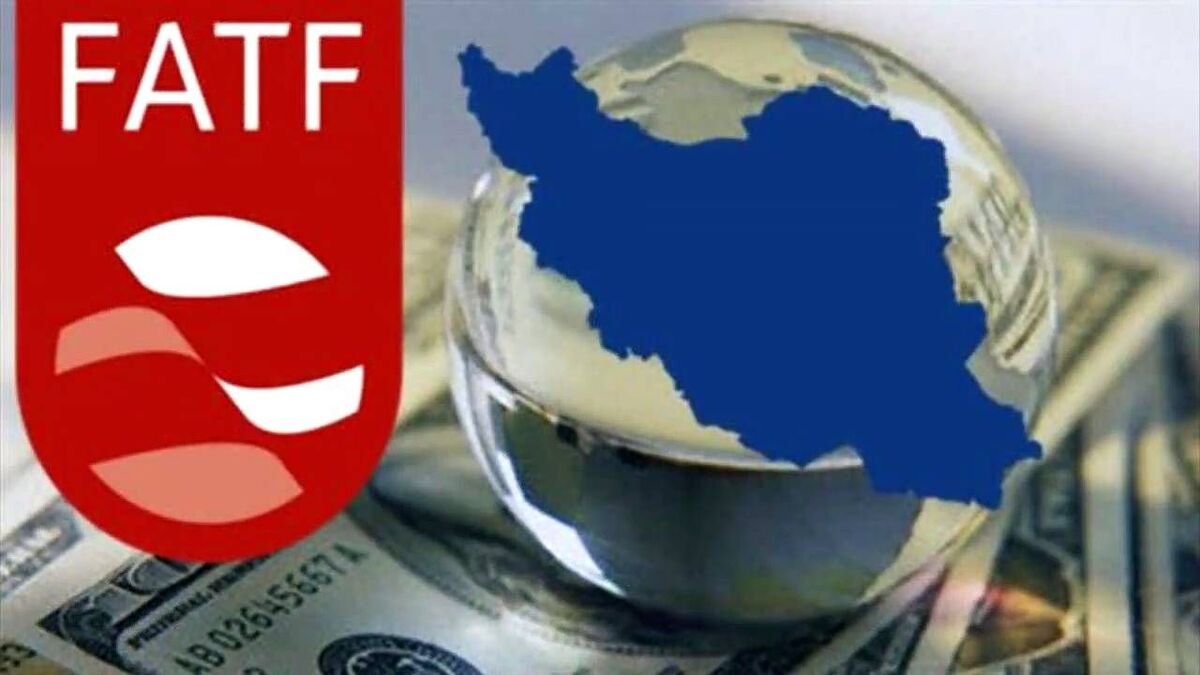  ایراد روحانی این است که در برابر زورگویی مجمع نایستاد