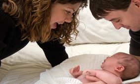 "ایرلند" از ۱۵۰ تا ۱۴۲۲ یورو برای "فرزندآوری"حقوق می‌دهد!