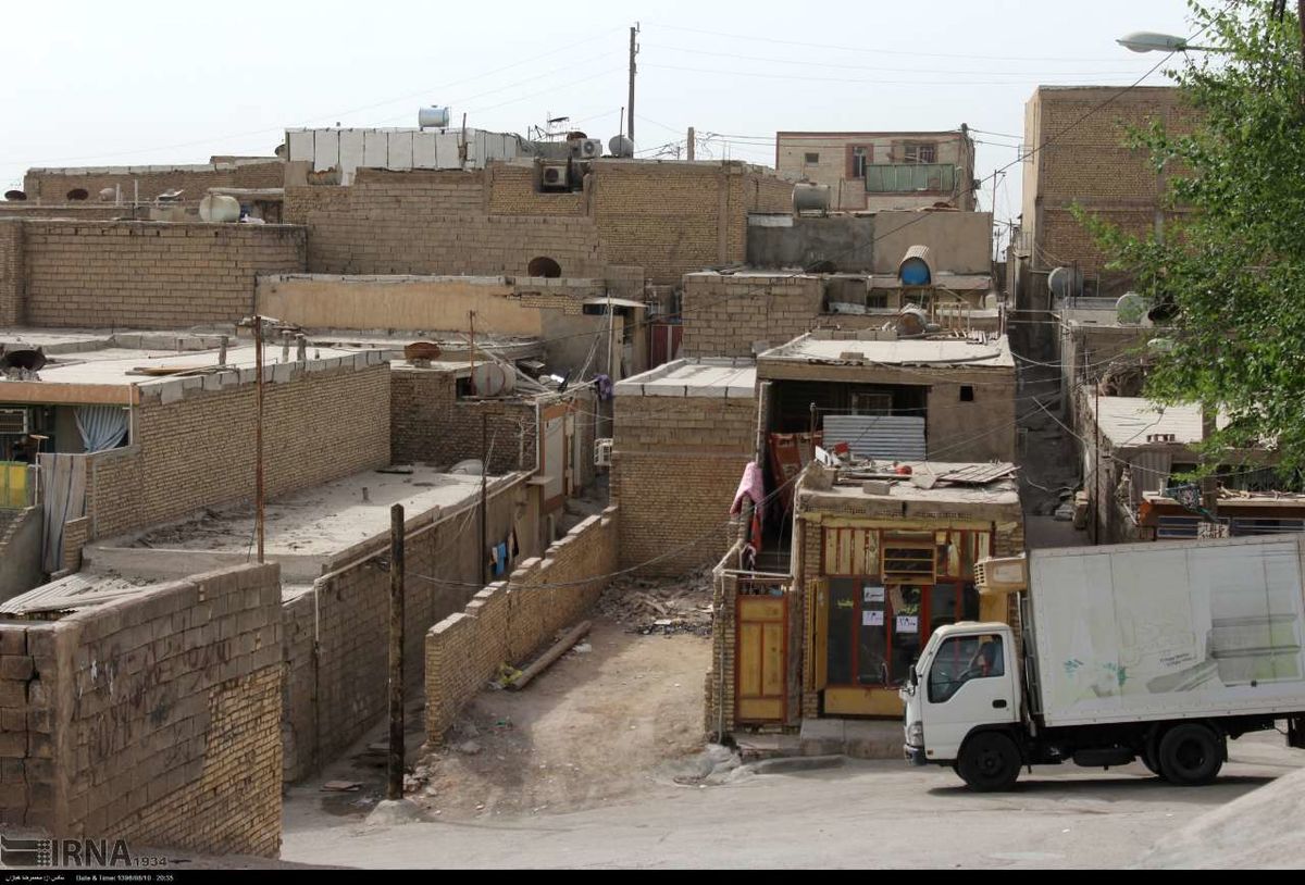ساخت ۱۶۰۰ واحد برای جابه‌جایی منازل پرخطر اهواز