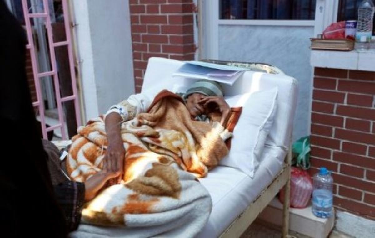 سازمان جهانی بهداشت: از اواخر آوریل تاکنون بیش از ۱۰۰۰ یمنی قربانی وبا شده‌اند