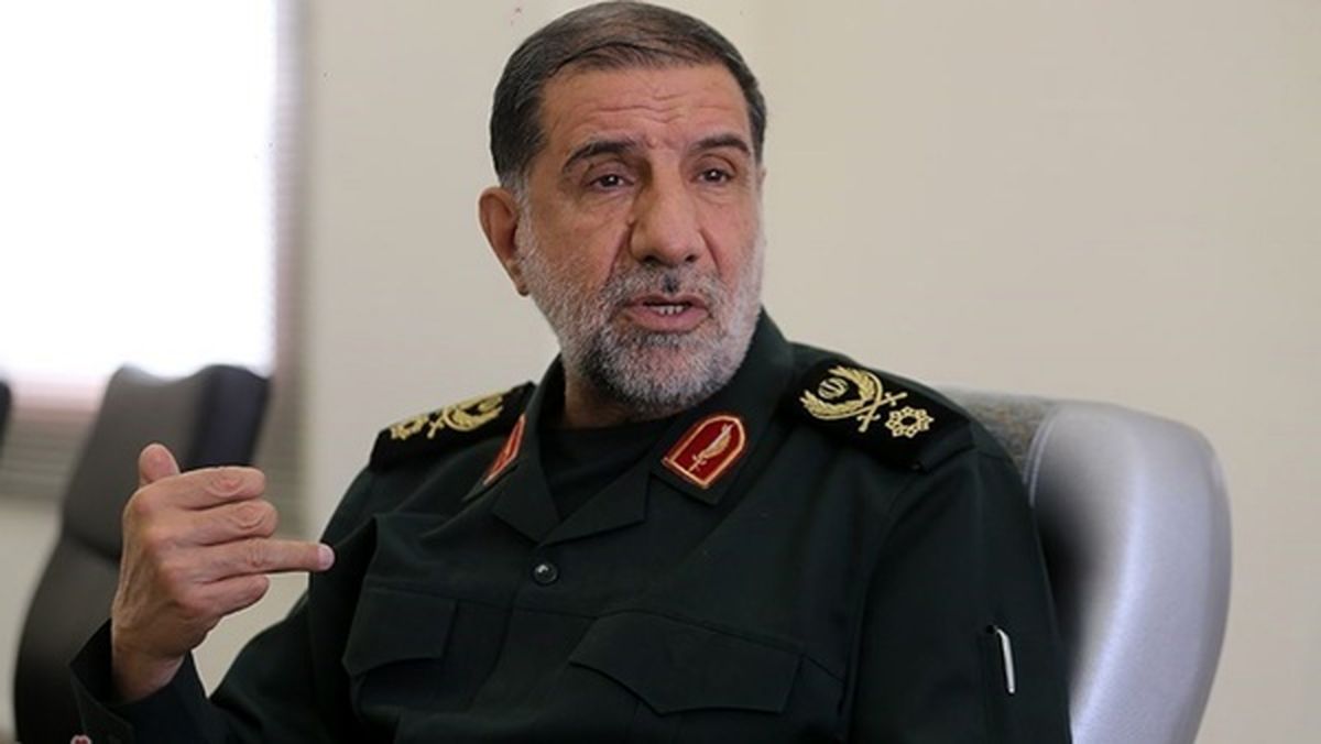  نباید برای پاسخ به ترور شهید فخری‌زاده، احساسی برخورد کرد