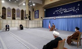 نحوه‌ رعایت فاصله‌ اجتماعی از نظر رهبری، رییس جمهور و رییس مجلس/ عکس