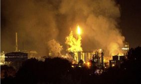 انفجار وحشتناک یک کارخانه باروت در کلمبیا
