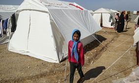 برخی از سیل‌زدگان جاسکی هنوز در چادر زندگی می‌کنند/ مشکلات در روستاها زیاد است