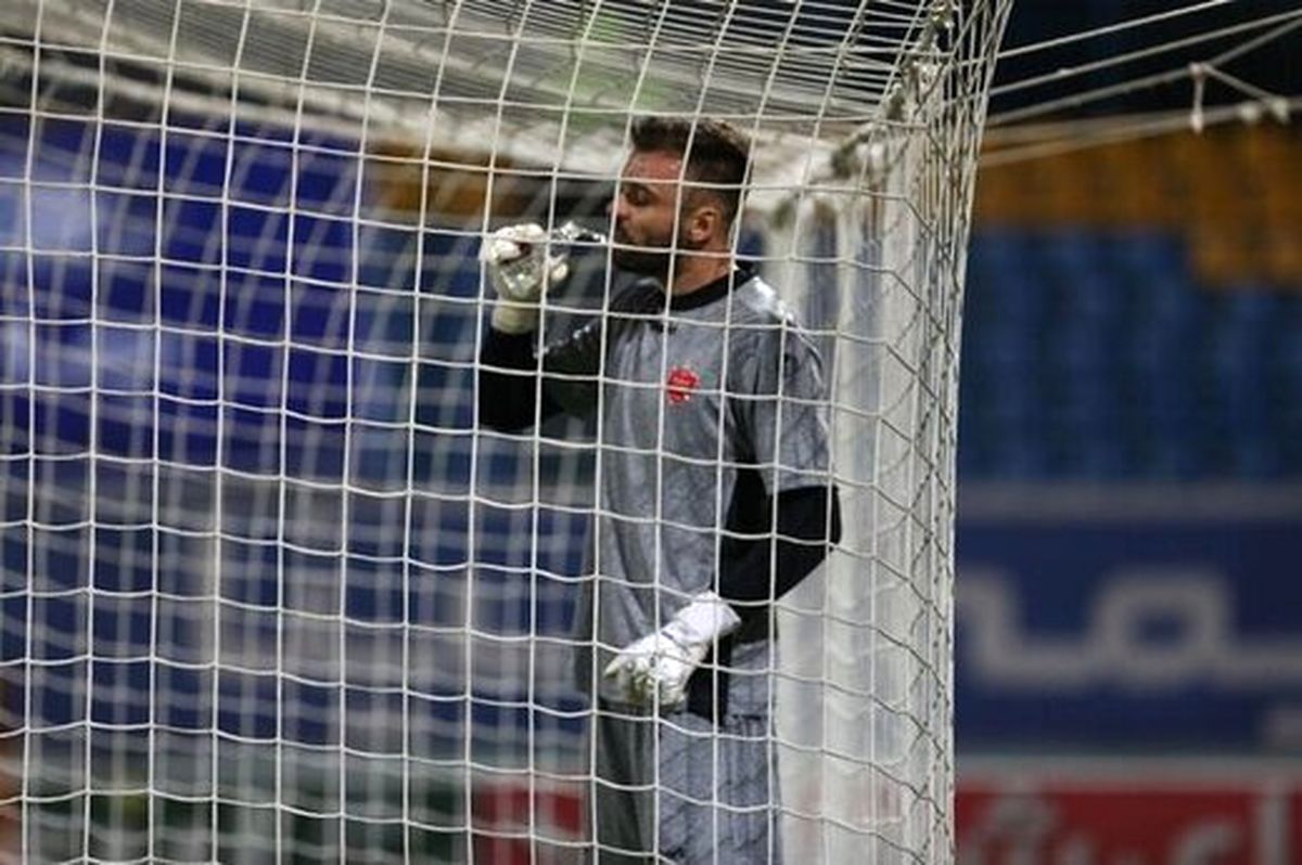 مشکل گلر پرسپولیس حل شد