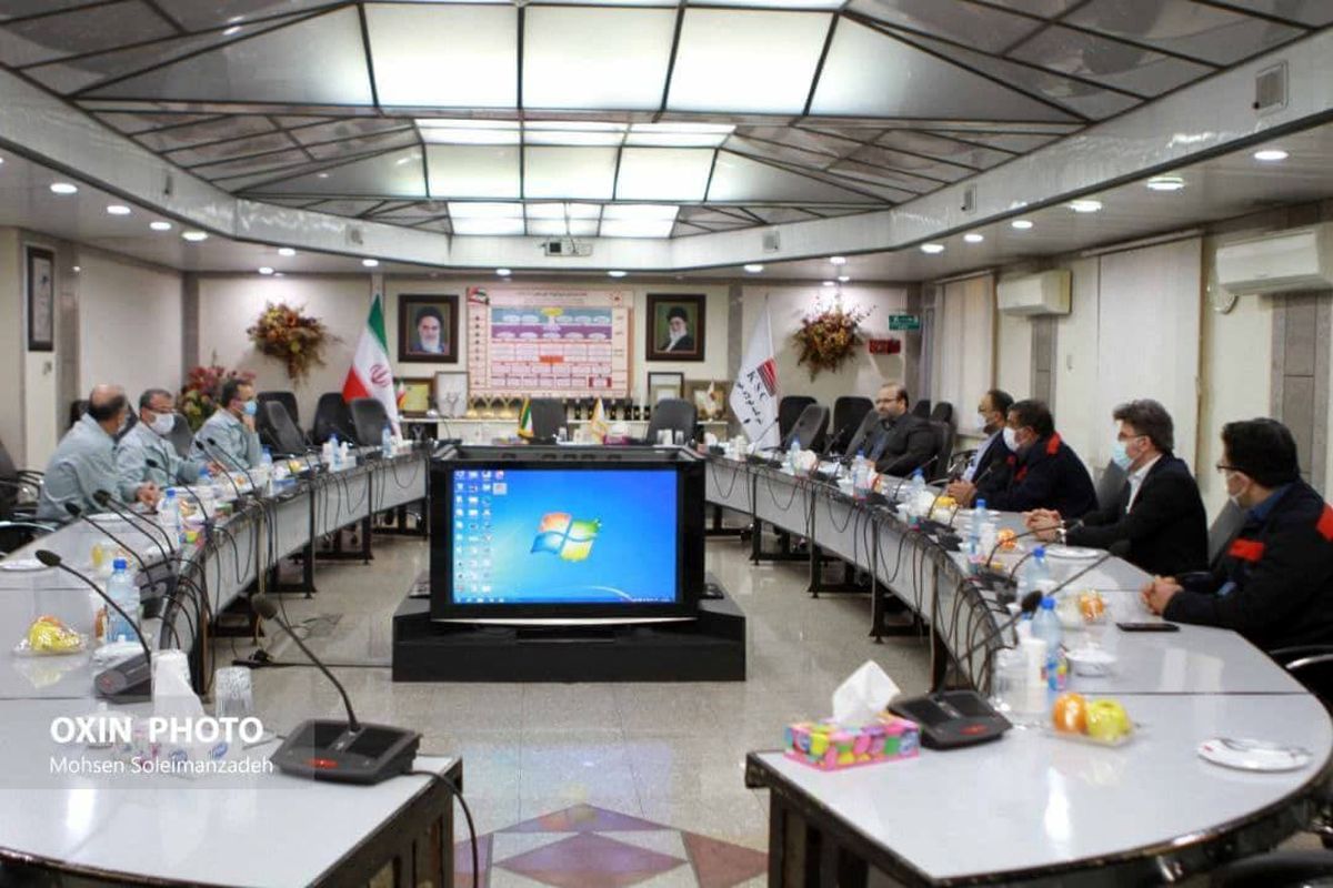تعامل دو شرکت فولادی اکسین و خوزستان