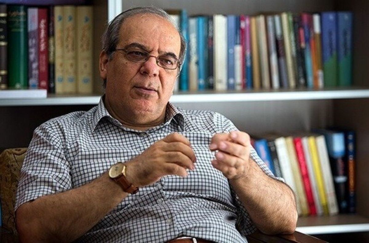 تحلیل عباس عبدی از حذف نام امام خمینی (ره) از قطعنامه راهپیمایی ۲۲ بهمن
