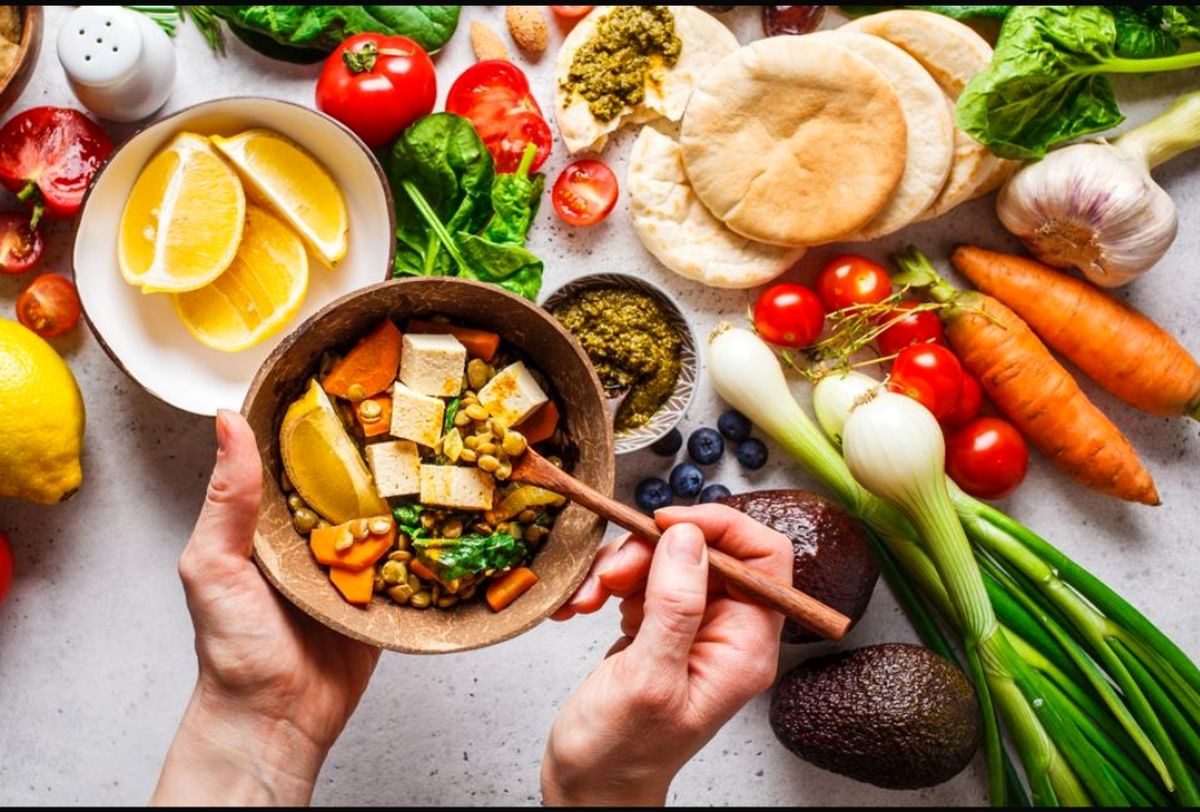 برای لاغری سریع، گیاه‌خواری بهتر است یا رژیم مدیترانه ای؟