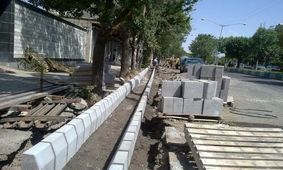 جلسه بازنگری طرح جامع شبکه جمع‌آوری و دفع آبهای سطحی اهواز تشکیل شد/ تصاویر