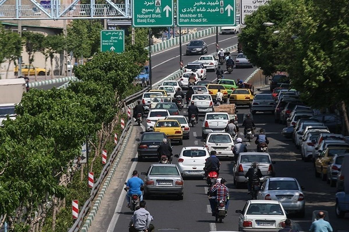 انسدادی در محورهای مواصلاتی استان البرز وجود ندارد/ تردد روان است