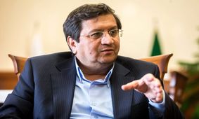 همتی: درآمد ارزی کشور در سال ٩٩ نسبت به سال ۹۸ یک نهم شده بود