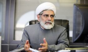 برای حمایت از روحانی پشیمان نیستیم / دولت روحانی، سالم‌تر از دولت‌های قبل بود / نظامیان تجربه موفقی در حکمرانی ندارند / ویدئو