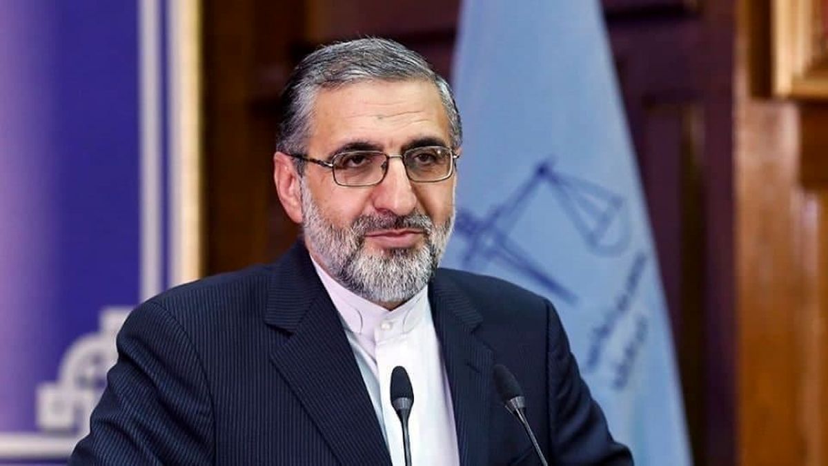 حمایت جدی دستگاه قضا از سوت زن ها و گزارشگران فساد